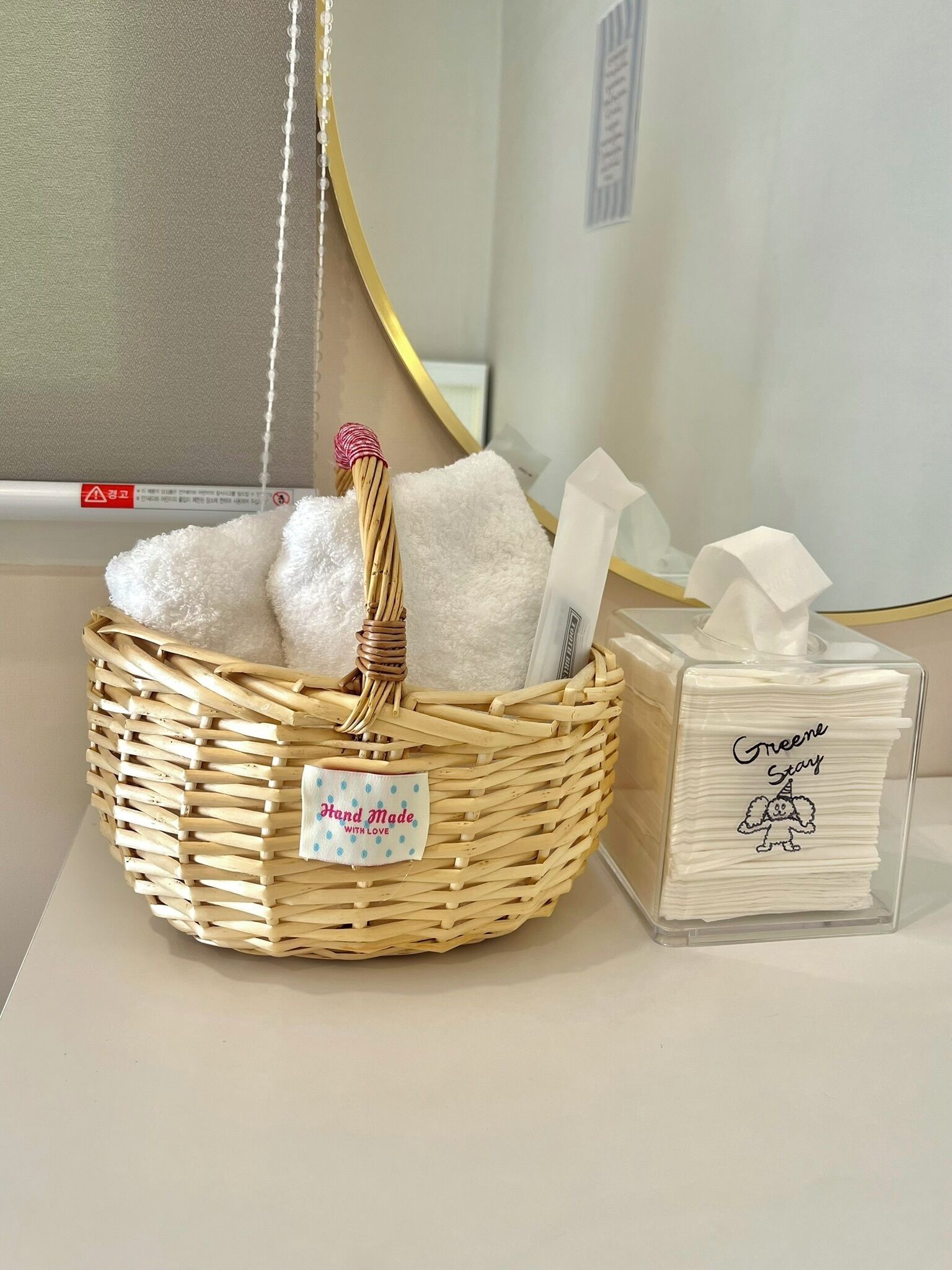 Basic Single Room, 1 Large Twin Bed, Non Smoking, Private Bathroom | Laptop workspace, free WiFi