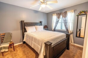 3 bedrooms, iron/ironing board, WiFi, bed sheets