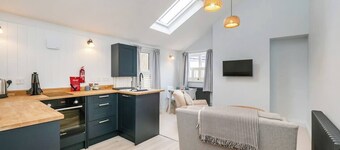 The Sands Sheringham: Double Bed Suite