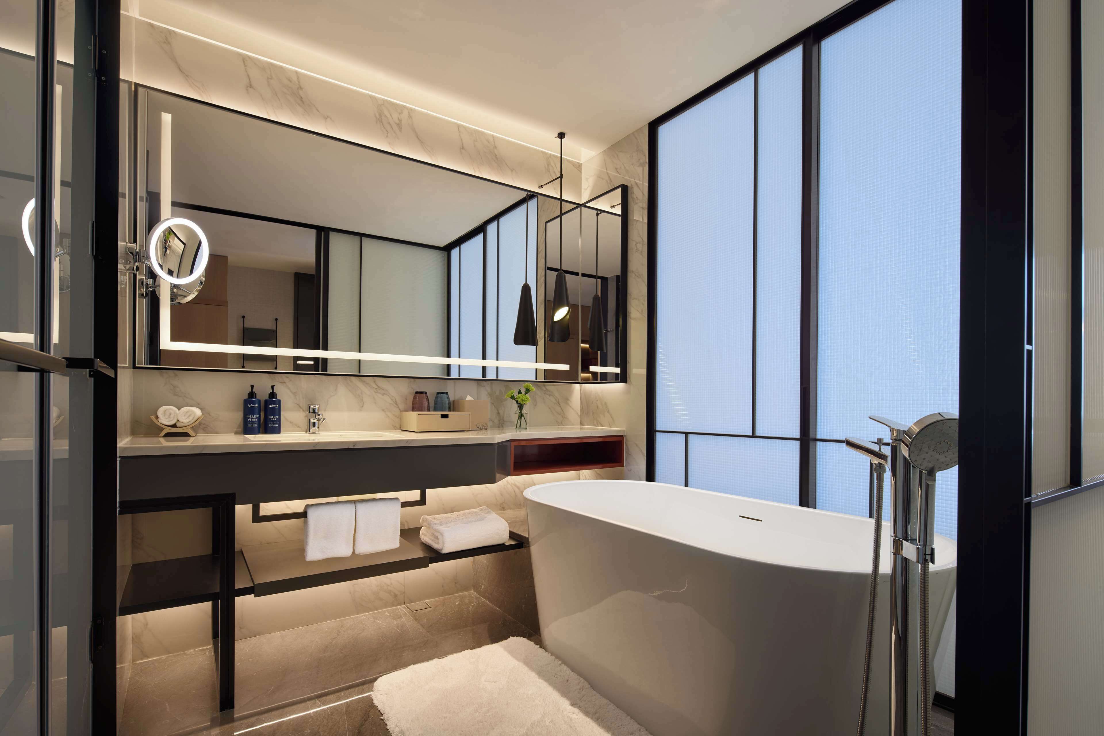 Photo - Radisson Blu Hotel, Shanghai Stadium