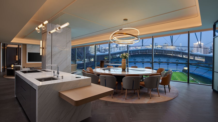 Radisson Blu Hotel, Shanghai Stadium