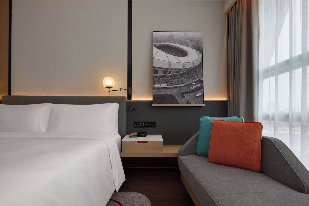 Superior Room | Premium bedding, minibar, in-room safe, blackout drapes
