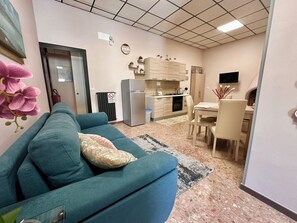 Familieleilighet, byutsikt | Oppholdsområde