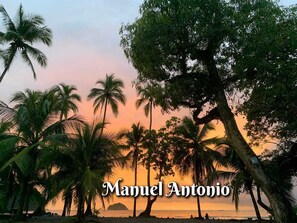 Beach - Comfy Tropical Hideaway - Fully Kitchen (Quepos)