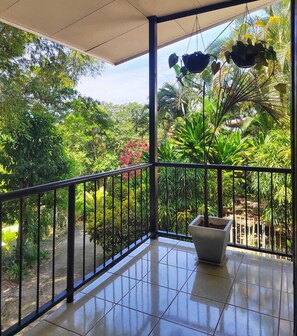 Property grounds - Comfy Tropical Hideaway - Fully Kitchen (Quepos)