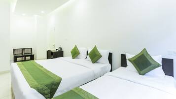 Classic Double Room | Desk, free WiFi