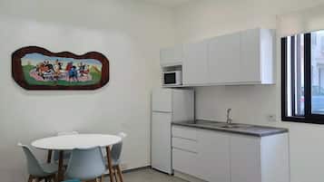 Appartamento Deluxe, 1 letto queen con divano letto | Cucina privata | Mini-frigorifero