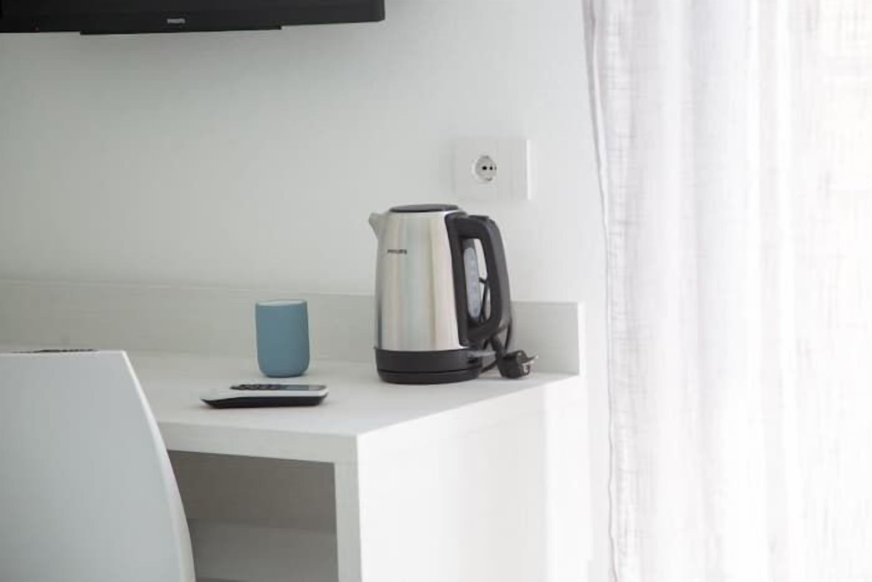 In-room safe, desk, laptop workspace, free WiFi