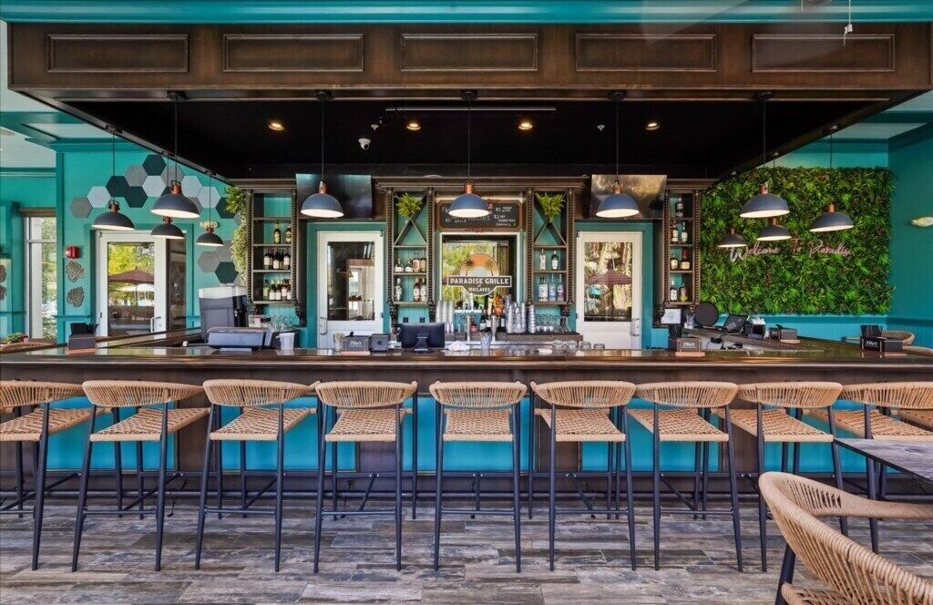 Bar (en la propiedad)