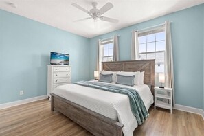 5 bedrooms, travel cot, WiFi, bed sheets