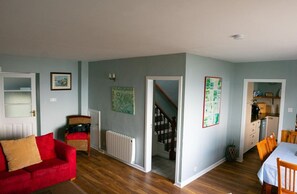 Apartment | Living area - Coastal Kerry Hideaway - Sleeps 6 & Free Parking (Waterville)