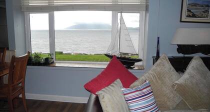 Coastal Kerry Hideaway - Sleeps 6 & Free Parking