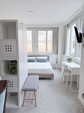 1 bedroom, iron/ironing board, WiFi, bed sheets - Cozy suite in the heart of Lecce with a view of the basilica of Santa Croce (Lecce)