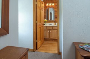 Interior - Mt Mitchell Cabin Romantic Mountain Escape near Asheville with Stunning Views! (Candler)