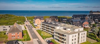 House Captain Christiansen 55