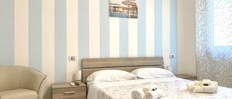 1 bedroom, free WiFi, bed sheets