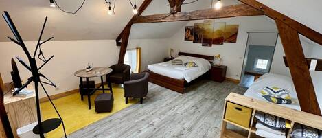 3 Schlafzimmer, Schreibtisch, Bügeleisen/Bügelbrett, Internetzugang