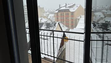 Superior Double or Twin Room, Balcony, Mountain View | Teres/patio