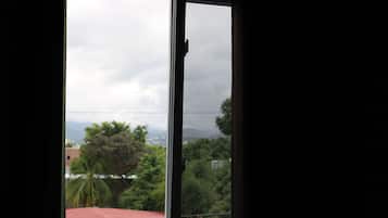 Quarto luxo, vista para a montanha | Vista do quarto