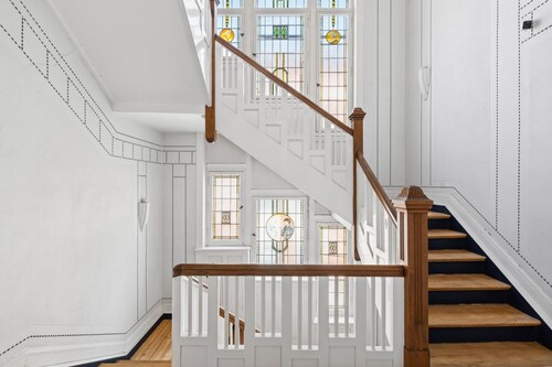 Charysma: Juwel in anthrazit | elegant | stilvoll | 5 min zu Fuß in die Altstadt