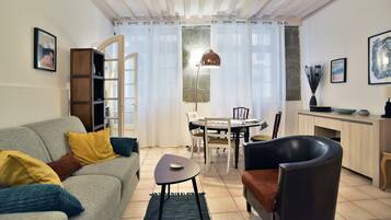 TV