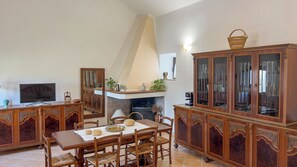 Dining - L'Olivastro Mini CountryHouse - Nature and relax 30 minutes from Costa Smeralda (Sardegna)
