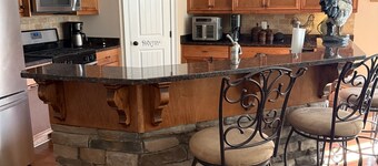 3-bedroom house in fabulous Evans with AC, WiFi