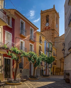 Exterior - PLAZA IGLESIA - APARTAMENTO CON TERRAZA (Villajoyosa)