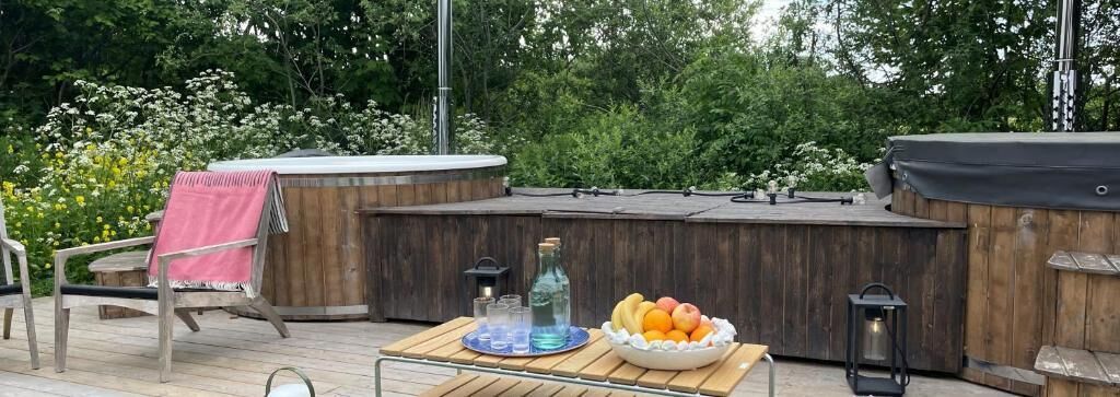 Doppelzimmer, Terrasse, Gartenblick | Außen-Whirlpool