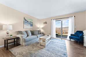 Unclassified image, 2 of 58, button