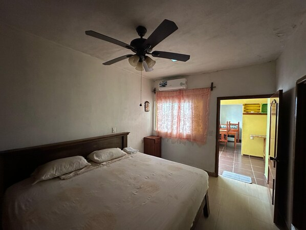 3 bedrooms, iron/ironing board, WiFi, bed sheets - Looking for something affordable, centrally located and comfortable! Privada San Francisco your best option (Tuxtla Gutiérrez)