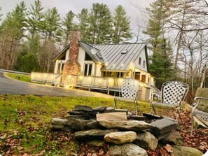 المنشأة من الخارج