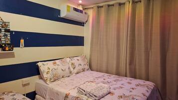 4 bedrooms, free WiFi, bed sheets, wheelchair access