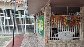 Enceinte de l’hébergement