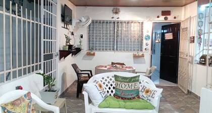 LILIA HOUSE 10 MINUTOS AEROPUERTO