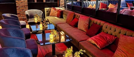 Bar lounge