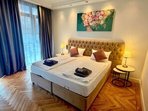 Design Double Room, City View - Twins Hotel (Duisburg)