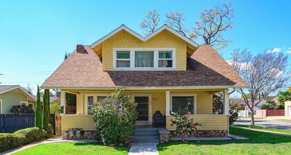 Comfortable Home Near LA With Full Kitchen & Laundry