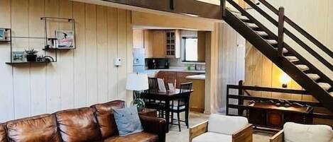 Smart-tv och eldstad