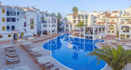 Modern 1-Bed Apartment | Costa Adeje | Sleeps 4