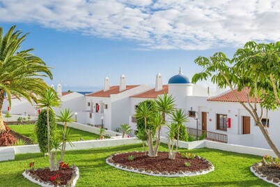 Peaceful 2-Bed Apartment | Golf del Sur | Sleeps 6