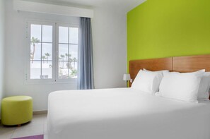 3 quartos, cofres nos quartos, ferros/tábuas de passar roupa