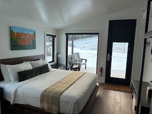 2 bedrooms, iron/ironing board, free WiFi, bed sheets - Explore Scenic Overlooks from Charming Ski-in/Ski-out Cabin Near Attractions (Iron Mountain)