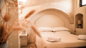 Superior trippelrum | Sängtillbehör av högsta kvalitet, duntäcken och memory foam-madrasser