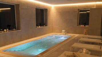 Whirlpool, Massageanwendungen