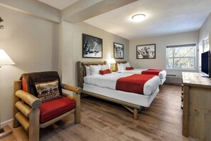 1 slaapkamer, een strijkplank/strijkijzer, gratis wifi, beddengoed