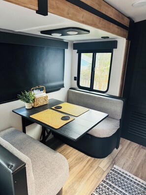 Dining - Cozy 2-bedroom RV in welcoming Beaverton with AC, WiFi (Beaverton)