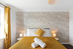 2 soverom, strykejern/-brett, wi-fi (inkludert) og sengetøy