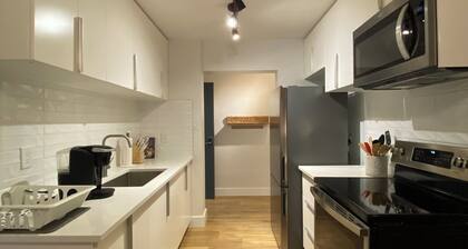 ENTIRE 1 BEDROOM APARTMENT by UW RESEARCH PARK