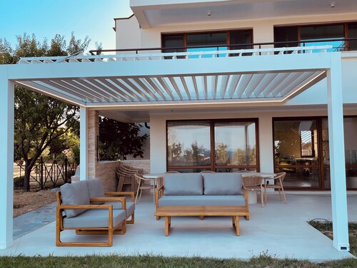 Large villa with private sea access